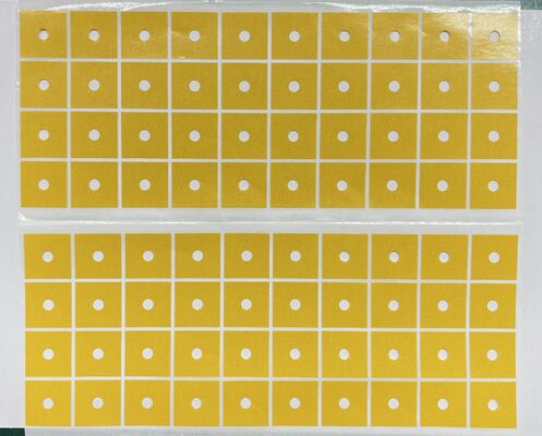 Die-Cut Square PET doppelseitiges Band mit Zentrum Positionierung Löcher, High Tack Acrylic Klebstoff, gelbe Freisetzung Liner für industrielle Montage und automatisierte Montage
