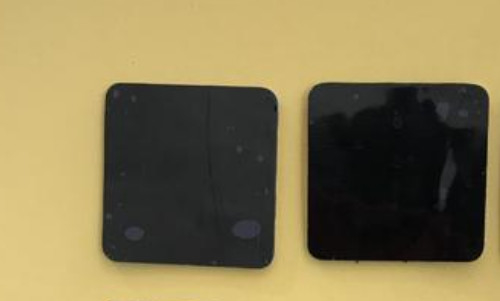 Schwarzes GEL 3R Quadrat-klebende Auflagen läuten beschichtende Menge der Stärke-N/25mm 16g/M2