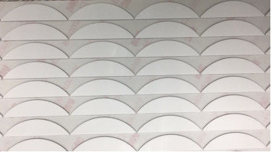 Na änderte PTFE-Film-Band-Produkt-Stärke stempelschneidene 0.6mm PTFE