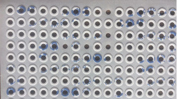 Kleines Loch gestempelschnittenes Zweischichtenmaterial 0.15mm des gewebe-Band-9448A